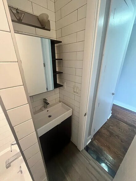 Building Photo - 480 Concord Ave