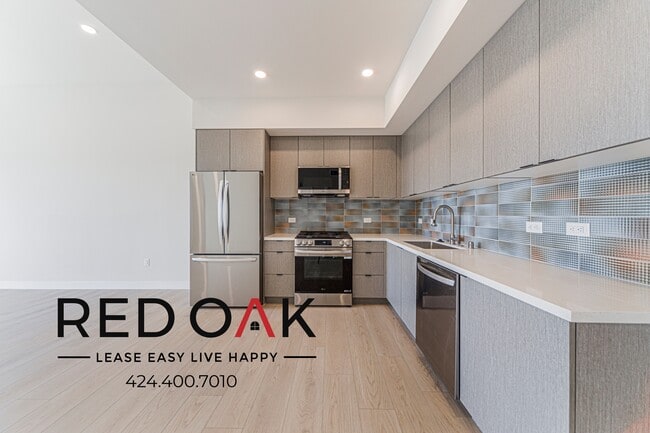 Building Photo - 5320 Cartwright Ave