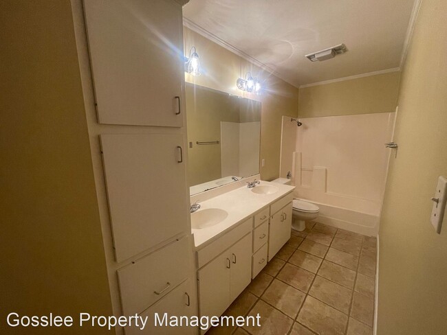 Building Photo - 3 br, 2.5 bath House - 409 Teak Drive