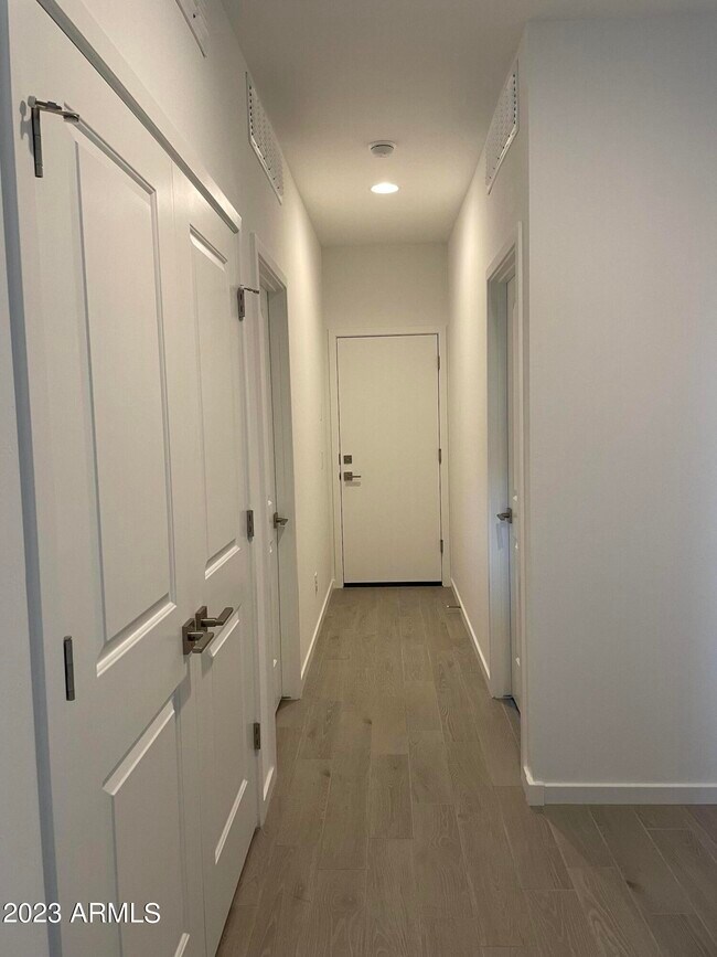 Building Photo - 4461 W Samantha Way