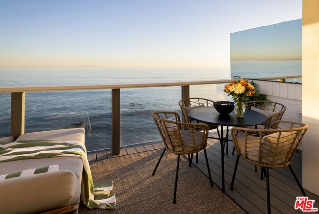 Building Photo - 20638 Pacific Coast Hwy