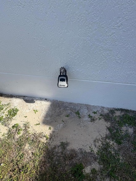 Building Photo - 315 Edgewood Ct