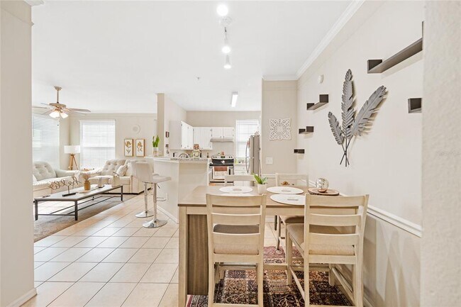 Building Photo - 6435 Manhattan Village Ave