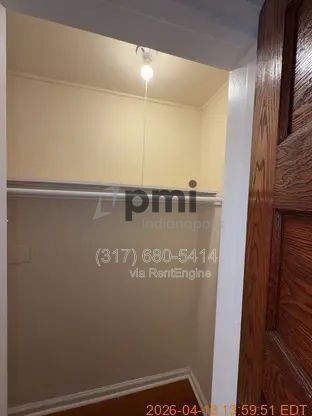 Building Photo - 402 N Delaware St
