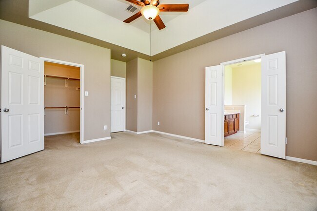 Building Photo - 21622 Crest Peak Way
