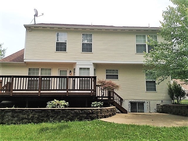 Building Photo - 1068 Valley Wood Dr