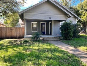 Building Photo - Remodeled 3/1 House | Close to Coggin Park