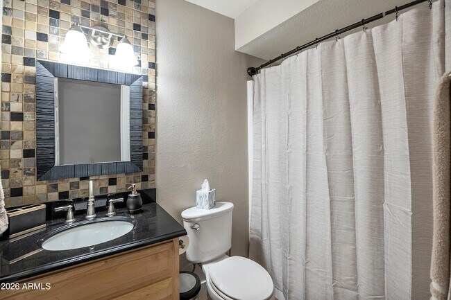 Building Photo - 5045 N 81st St