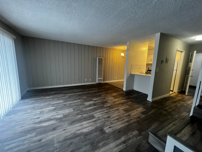 Building Photo - 4014 Emerald St