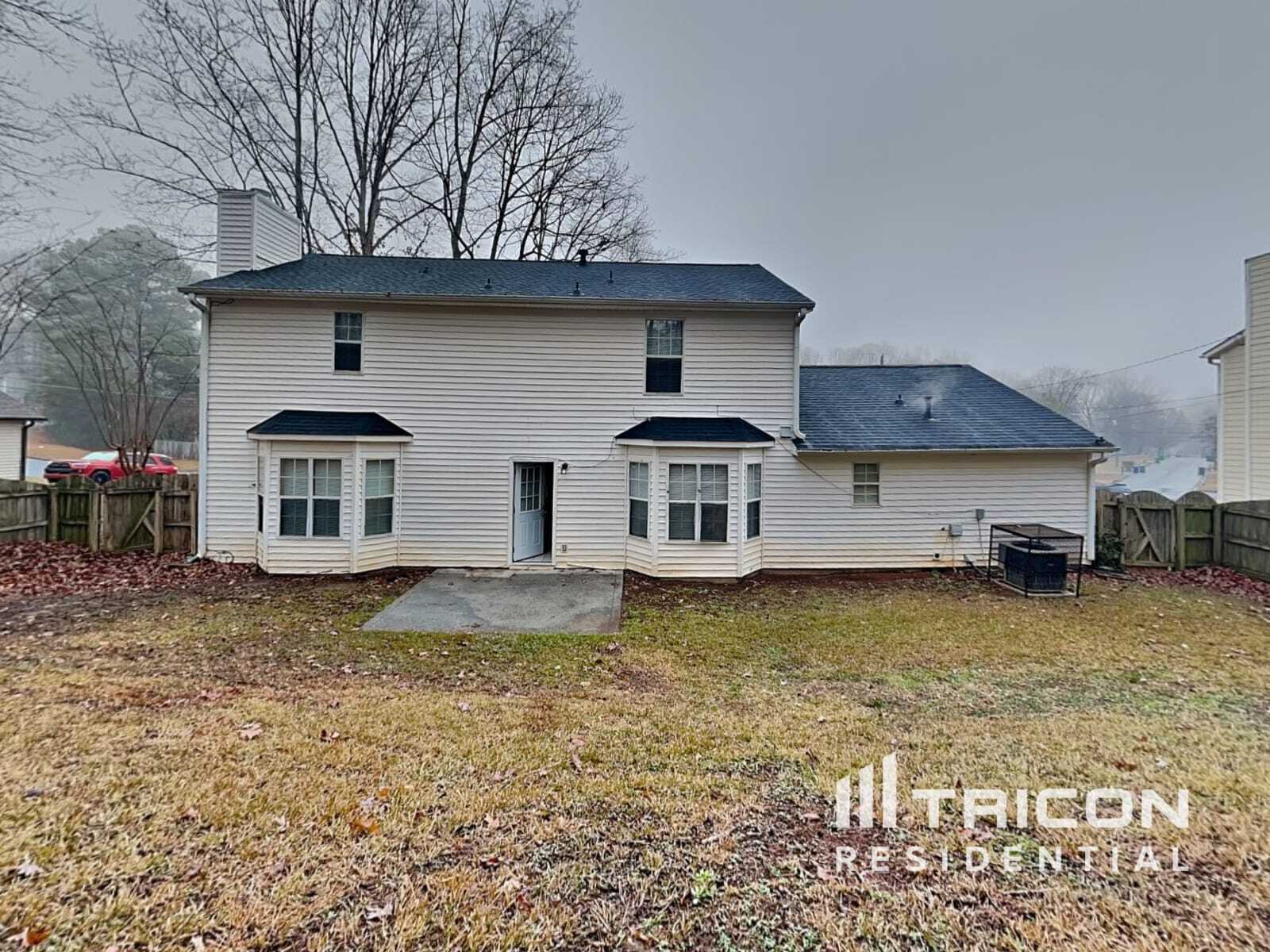 Building Photo - 5625 Longbow Dr