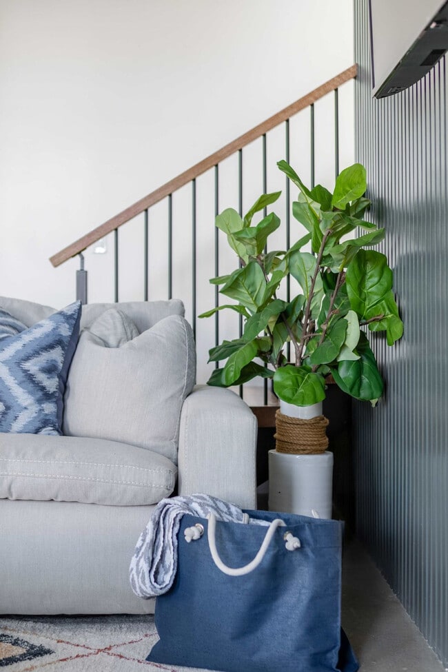 Building Photo - 226 George C Wallace Blvd