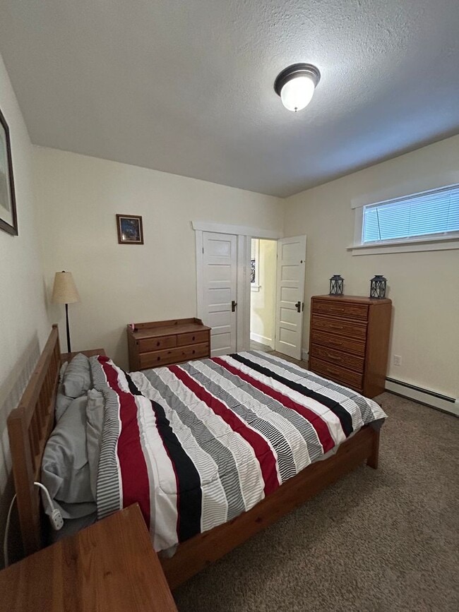 Building Photo - 410 N Washington St