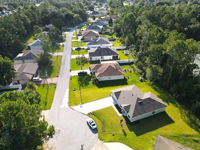 Building Photo - 117 Patric Dr