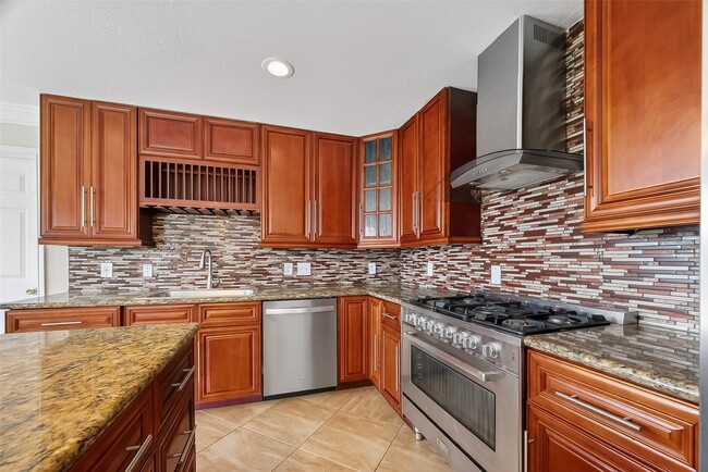 Building Photo - 16111 Soaring Eagle Dr