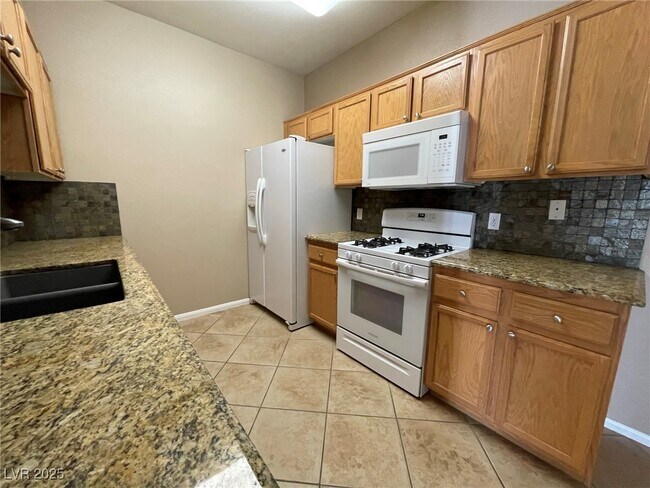 Building Photo - 700 Carnegie St