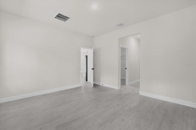 Building Photo - 15782 SW 52nd Ave Rd