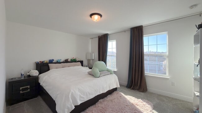 Building Photo - 1344 Bristol Oaks Way