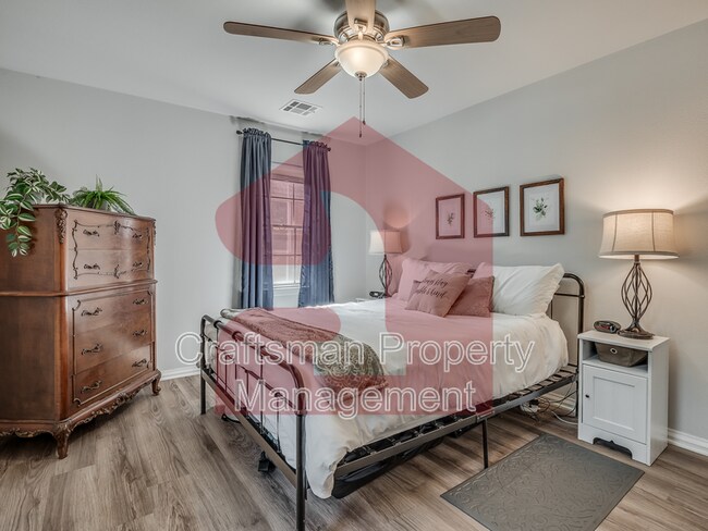 Building Photo - 2024 NW 45th St