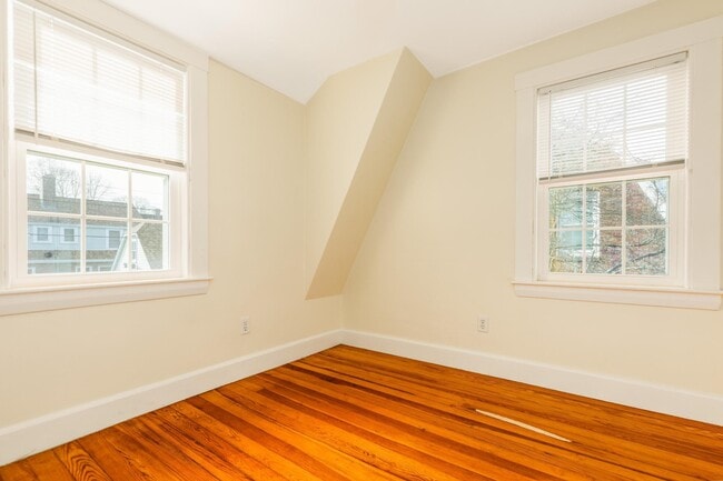 Building Photo - 79 Porpoise Way