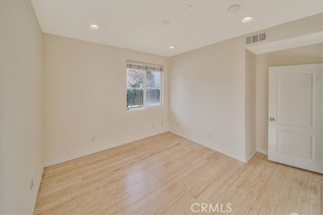 Building Photo - 2109 Vanderbilt Ln