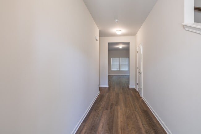 Building Photo - 210 S Bell Ave