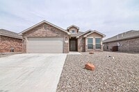 Building Photo - 719 Bronco Ct