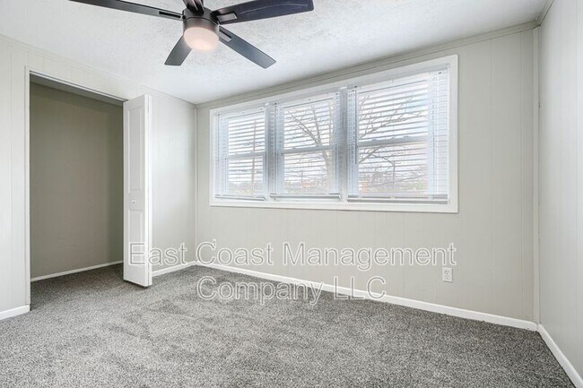 Building Photo - 431 Caledonia Ave