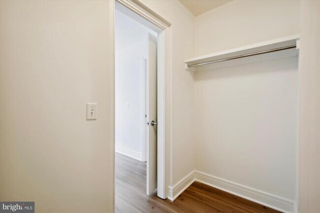 Building Photo - 800 4th St SW