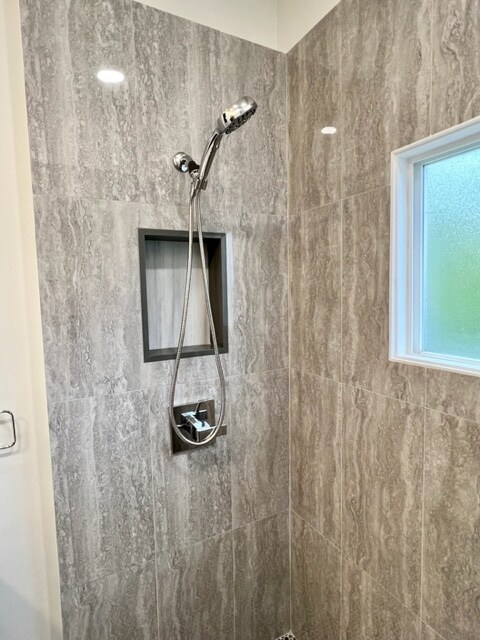 Building Photo - 1702 Hermosa Ave