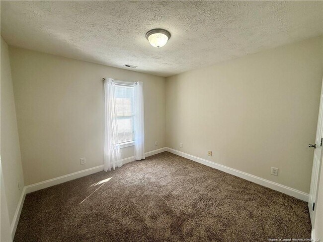 Building Photo - 309 Bulla Pl