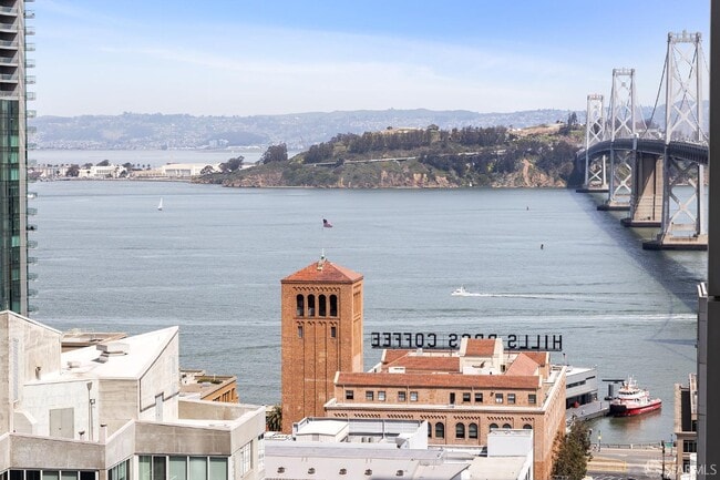 Building Photo - 401 Harrison St