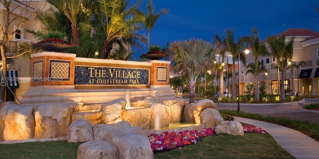 Building Photo - 1833 S Ocean Dr