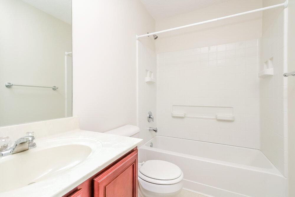 Building Photo - 608 Elderberry Way