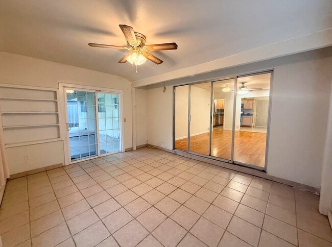 Building Photo - 3158 El Capitan Ave