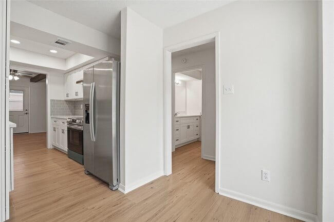 Building Photo - 1508 S 8th St