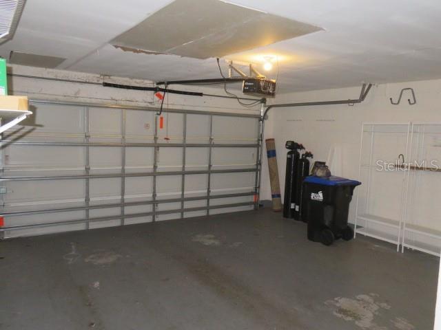 Building Photo - 839 Rosemere Cir