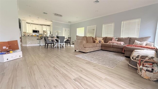 Building Photo - 1310 SW 48th Terrace