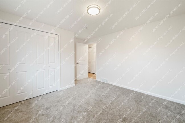 Building Photo - Fully Remodeled 4-Bedroom Home in Desirable Neighborhood in Pontiac for Rent!