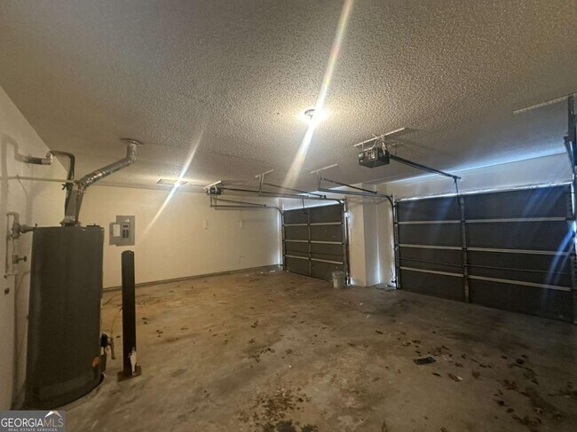 Building Photo - 471 Eagles Crossing Cir