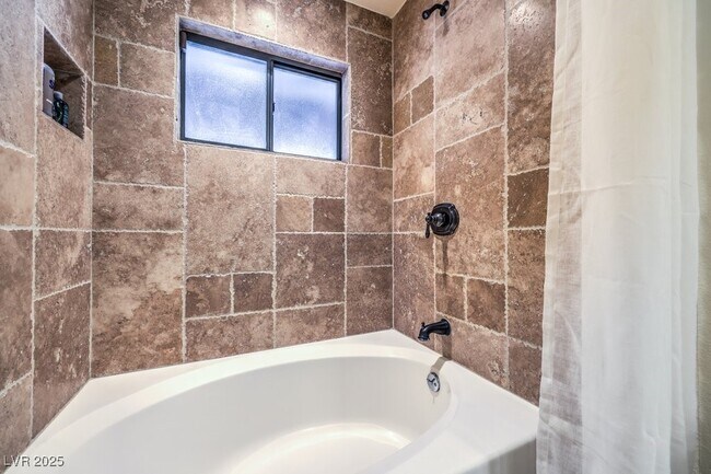 Building Photo - 3931 Maranatha Cir