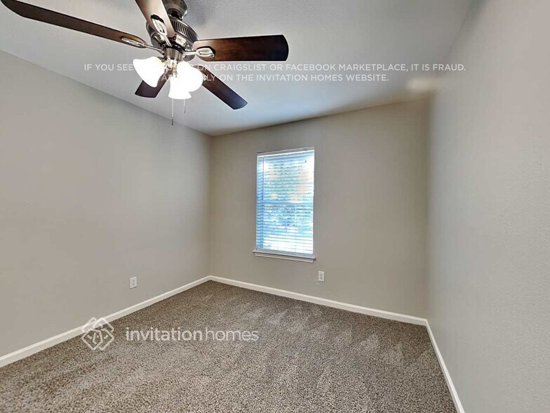 Building Photo - 4522 Lake Halbert Ln