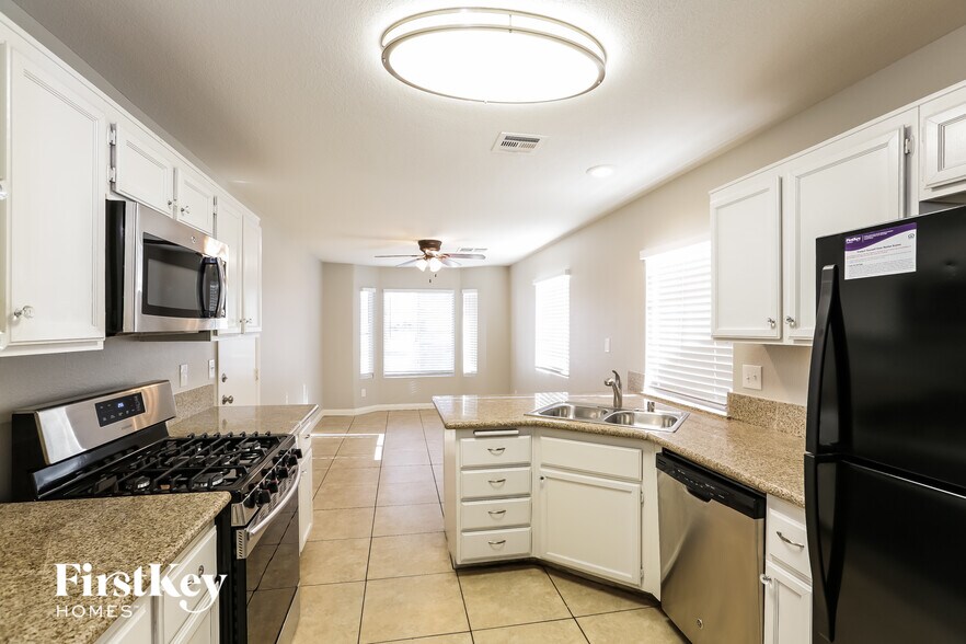 Building Photo - 7090 Orange Grove Ln