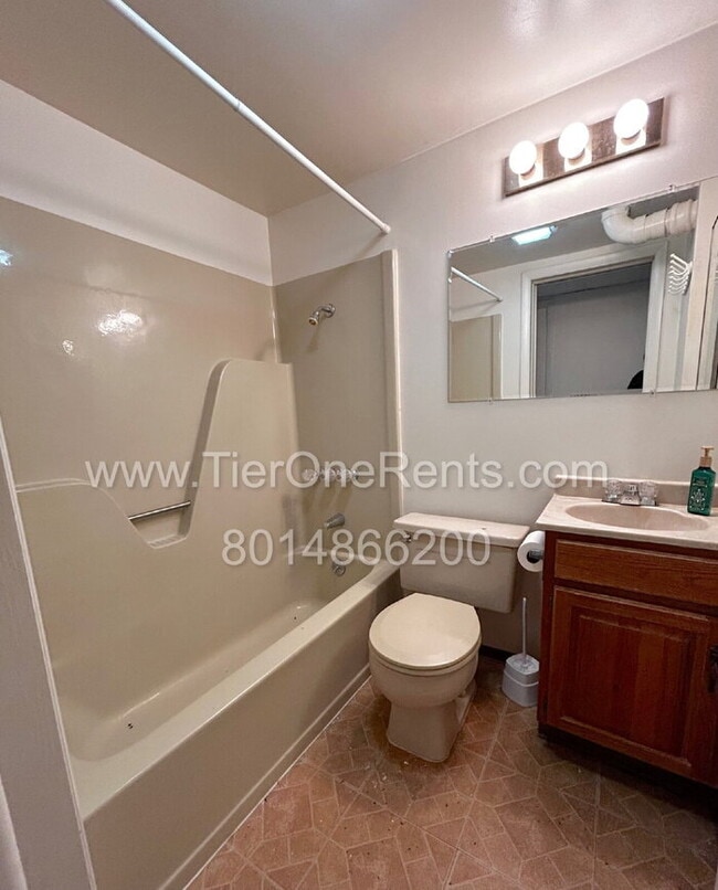 Building Photo - NO DEPOSIT option available for qualified renters!