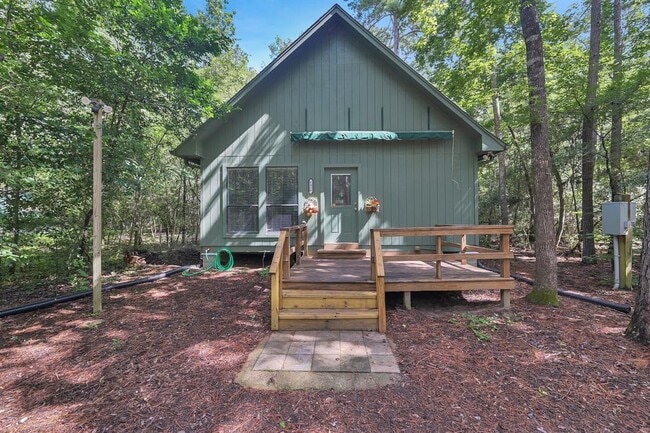 Building Photo - 6436 Longmire Rd