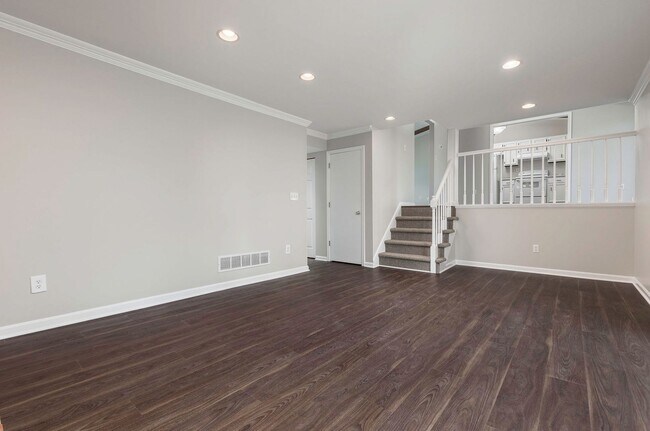 Building Photo - 7314 Ridge Creek Rd