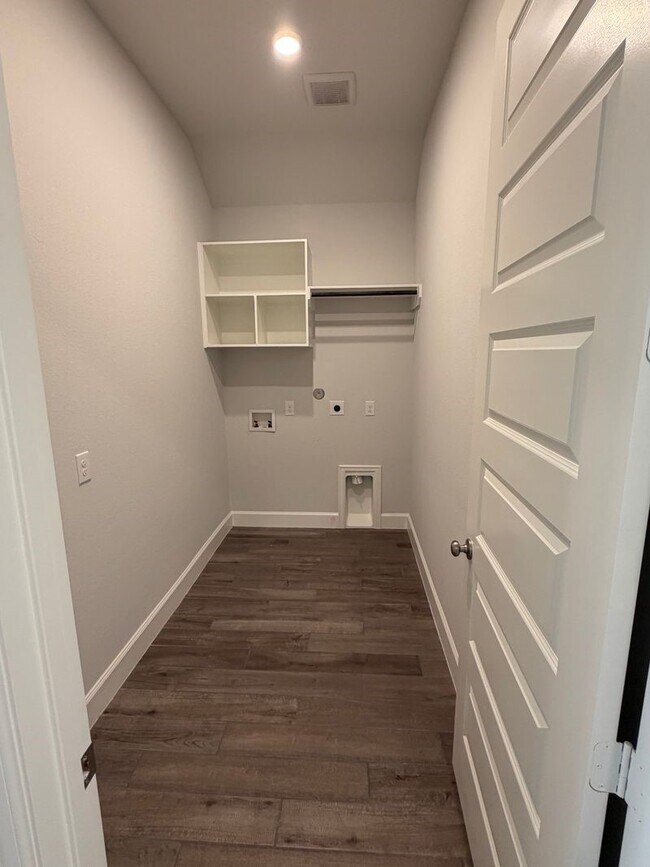 Building Photo - 107 Harlequin Duck Ct