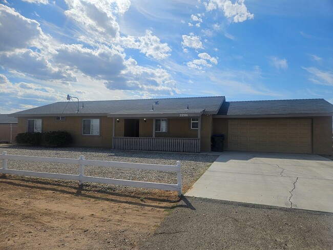 Primary Photo - NEWLY UPDATED APPLE VALLEY HOME