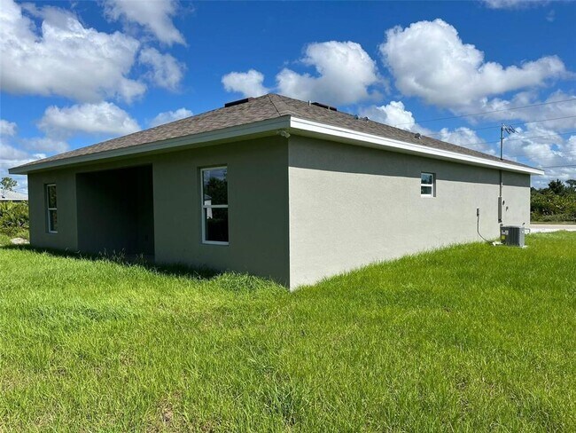 Building Photo - 12577 Willmington Blvd
