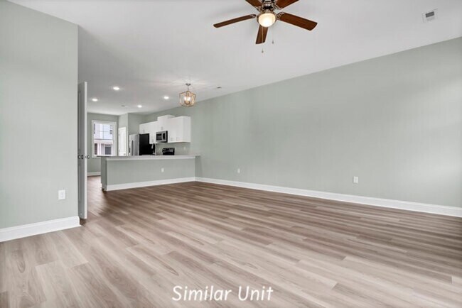 Building Photo - 303 Starfish Ln