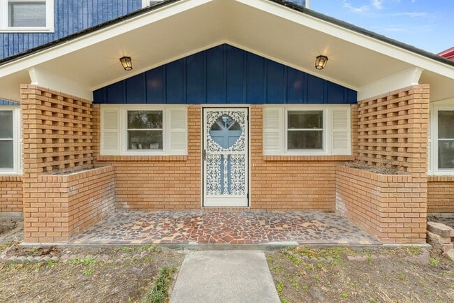 Building Photo - 1829 Fitzgerald St